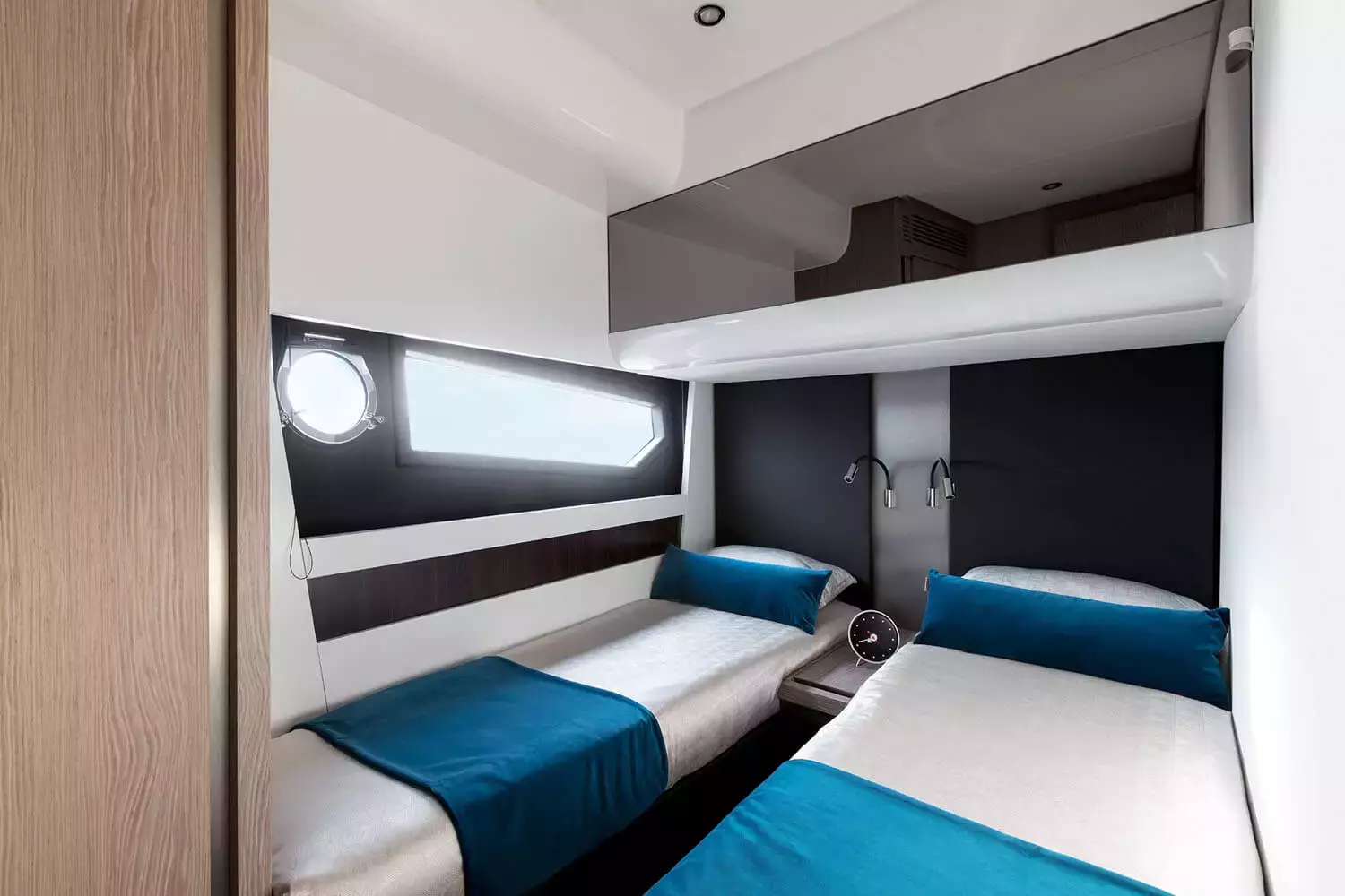 azimut s6 yacht for sale AMF interior twin cabin